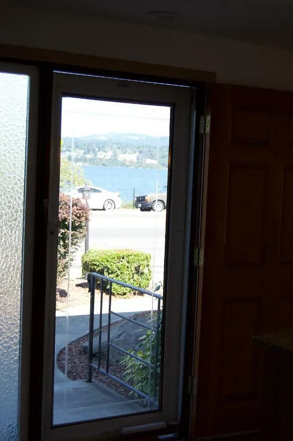 Water View Home Seattle 0*,